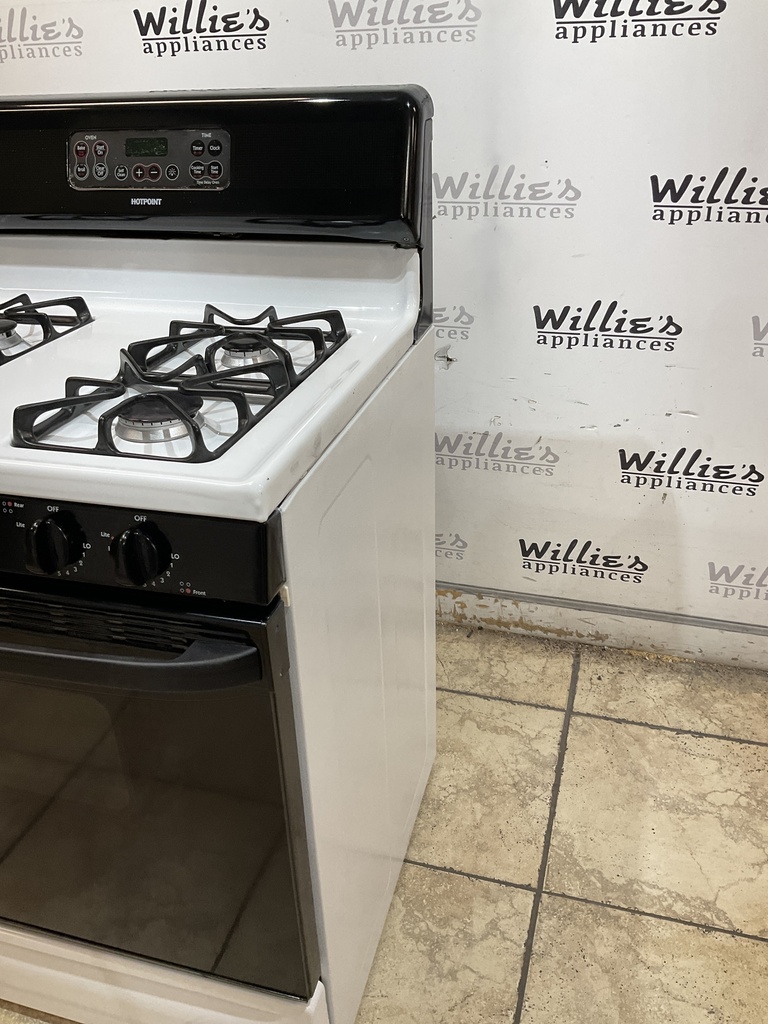Hotpoint Gas Propane Stove 30inches (White/Black) 