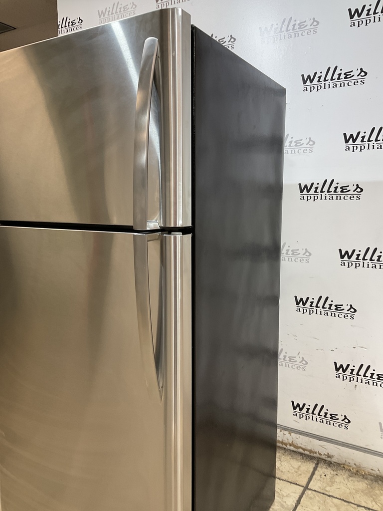 Frigidaire Refrigerator Top and Bottom 30x66 (Stainless Steel)