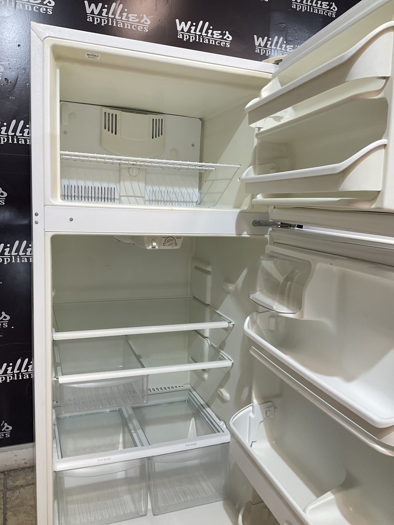 White Westinghouse Refrigerator Top and Bottom 30x66 (White) 