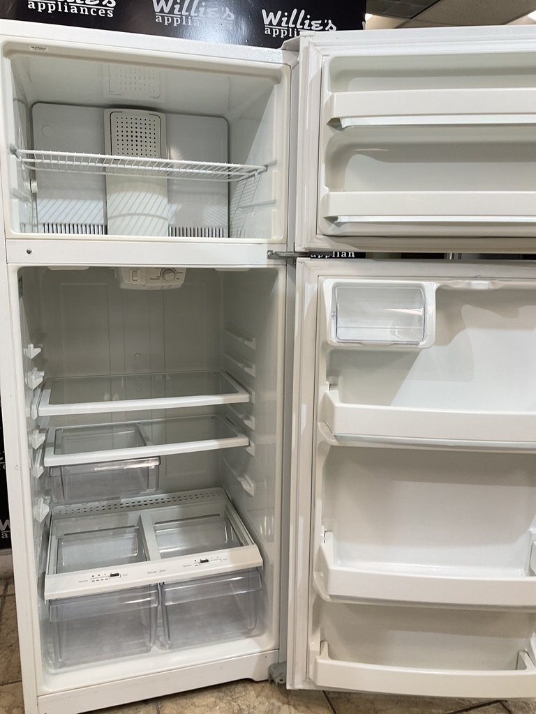 Ge Refrigerator Top and Bottom 28x67 (white) 
