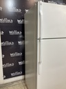 Ge Refrigerator Top and Bottom 28x64 1/2” (White)