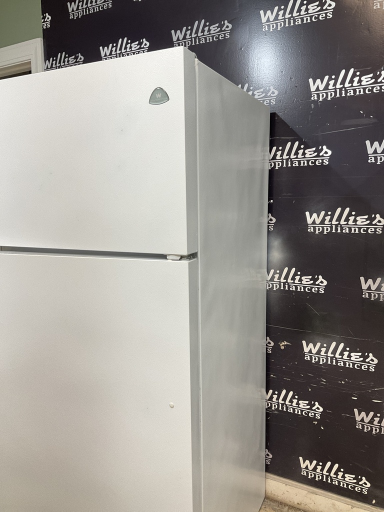 White Westinghouse Refrigerator Top and Bottom 30x65 1/2” (white) 