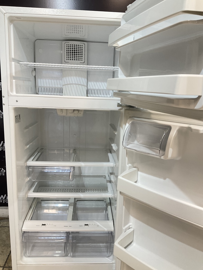 Ge Refrigerator Top and Bottom 28x64 (white) 