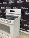 Ge Electric Stove 220volts (40/50 AMP) 30inches {no cord} (White)