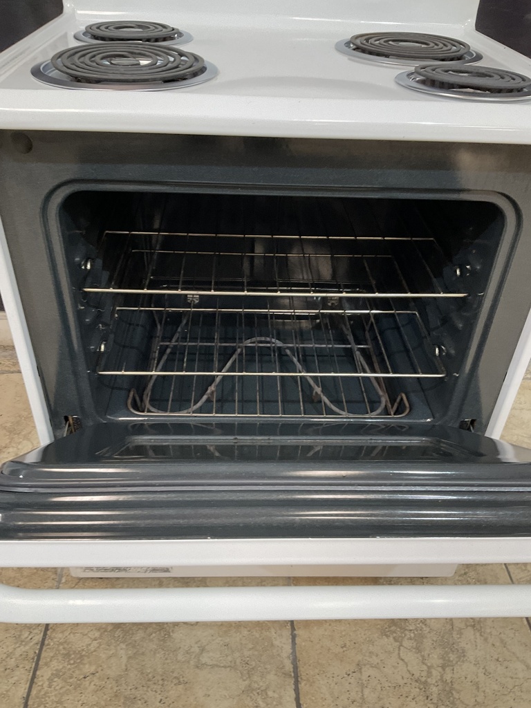 Frigidaire Electric Stove 220volts (40/50 AMP) 30inches {no cord} (White) 