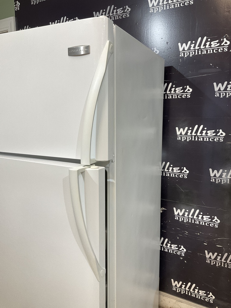 Frigidaire Refrigerator Top and Bottom 30x66 (White) 