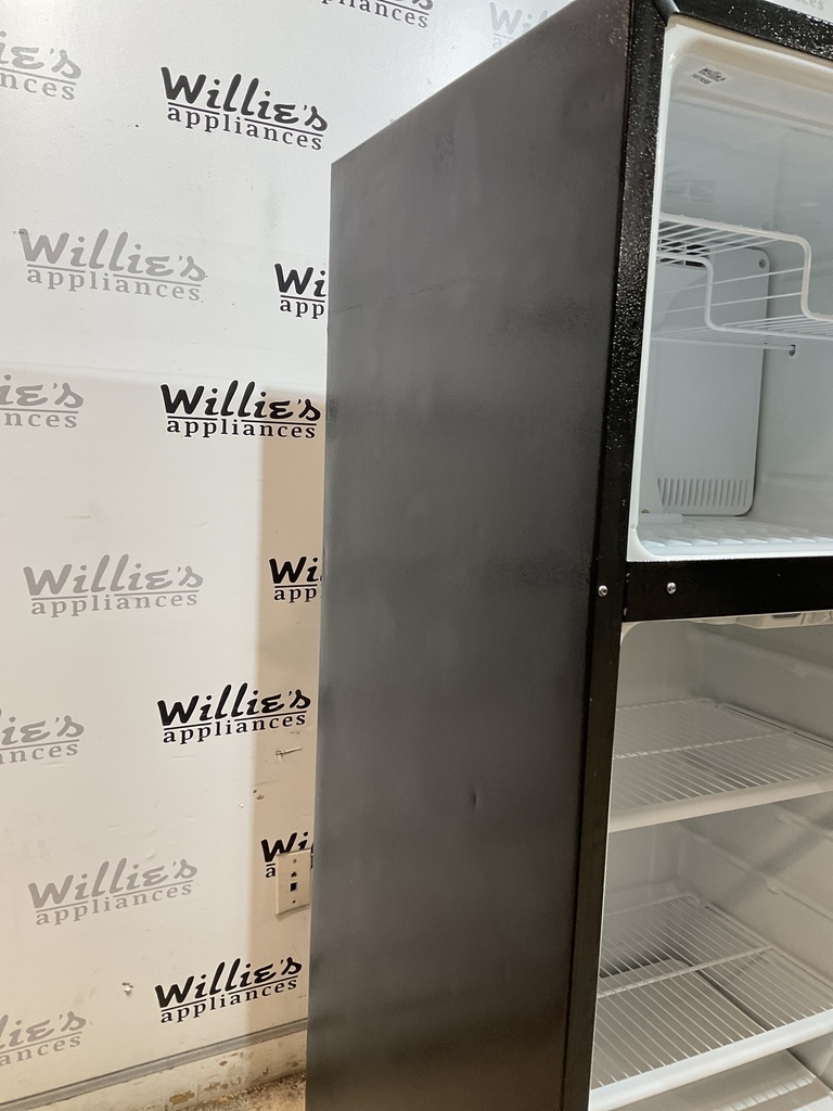 Hotpoint Refrigerator Top and Bottom 28x64 1/2” (black) 