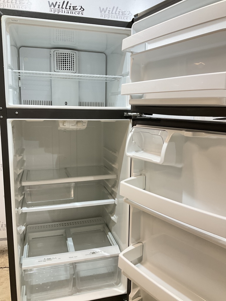 Ge Refrigerator Top and Bottom 28x66 1/2” (Stainless Steel) 