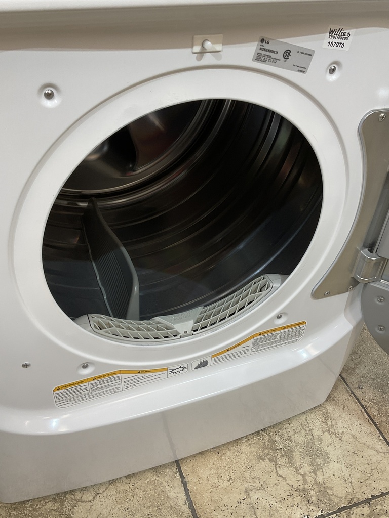 Lg Electric Dryer 220volts (30 AMP) 29inches {4 prong} (white) 