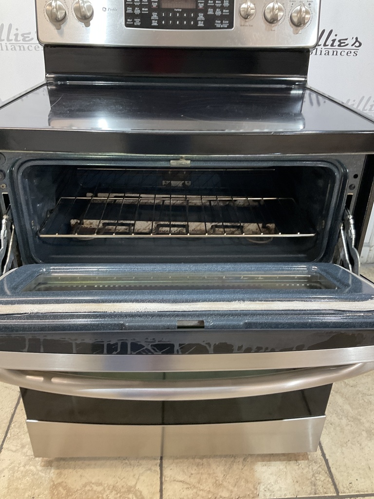Ge Electric Stove Double Oven 220volts (40/50 AMP) 30inches {4 prong} (stainless steel) 