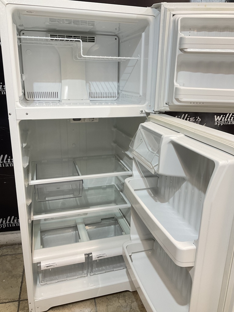 Ge Refrigerator Top and Bottom 28x64 1/2” (White) 