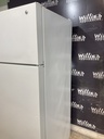 Ge Refrigerator Top and Bottom 28x67 (withe) 
