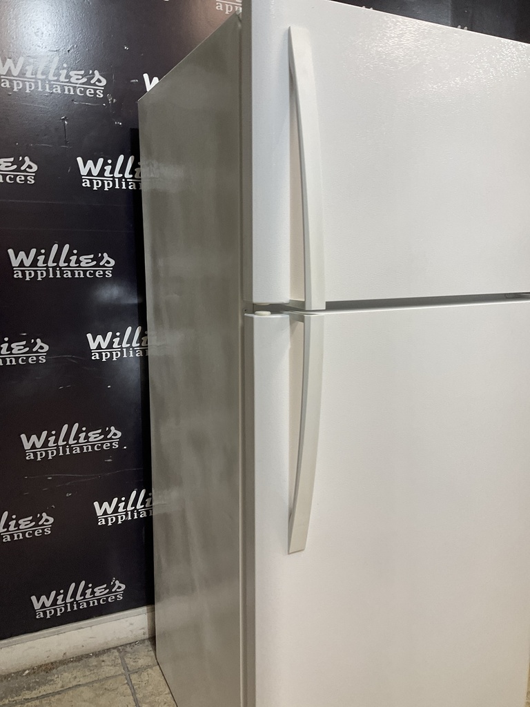 Kenmore Refrigerator Top and Bottom 30x66 (white) 