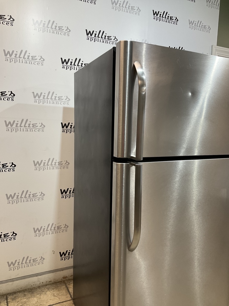 Frigidaire Refrigerator Top and Bottom 30x66 1/2” (stainless steel)