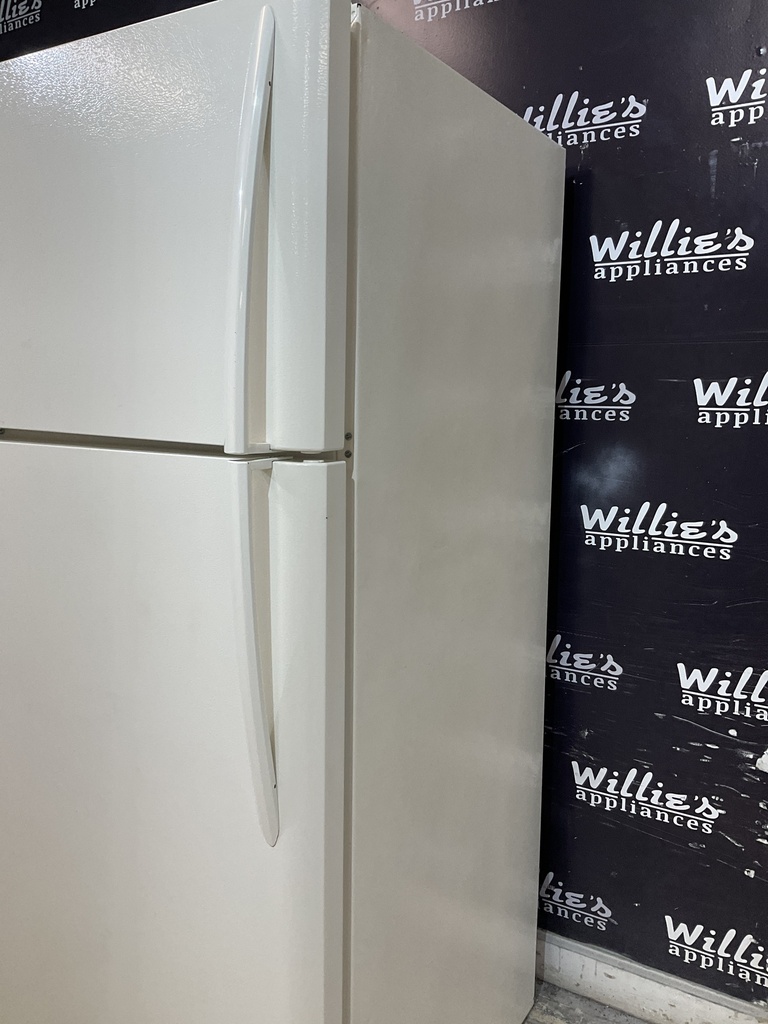 Frigidaire Refrigerator Top and Bottom 30x66 1/2” (bisque) 