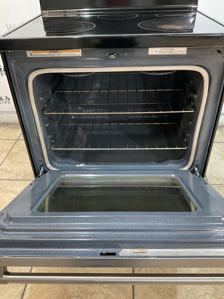 Maytag Electric Stove 220volts (40/50 AMP) 30inches {4 prong} (Stainless steel} 