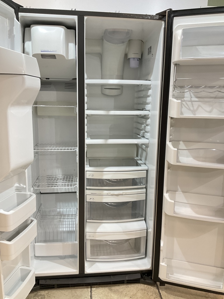 Ge Refrigerator Side by Side Counter Depth 36x69 1/2” (Stainless Steel) 