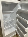 Frigidaire Freezer Upright 30x61 1/2” (White)
