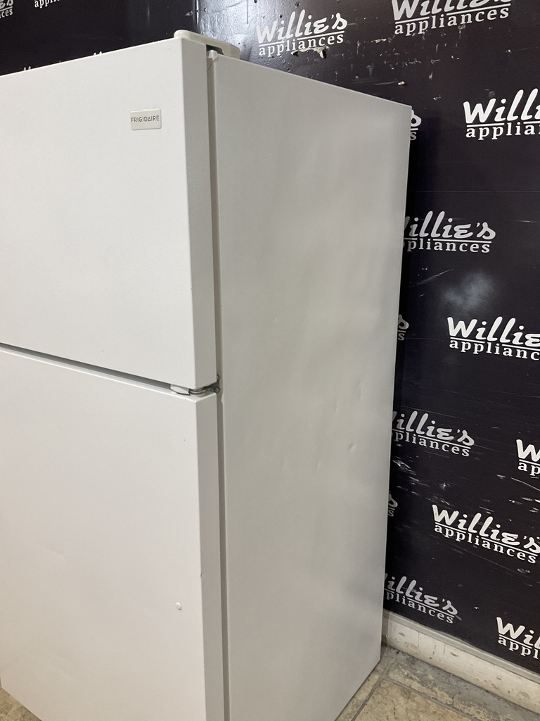 Frigidaire Refrigerator Top and Bottom 28x60 (White) 