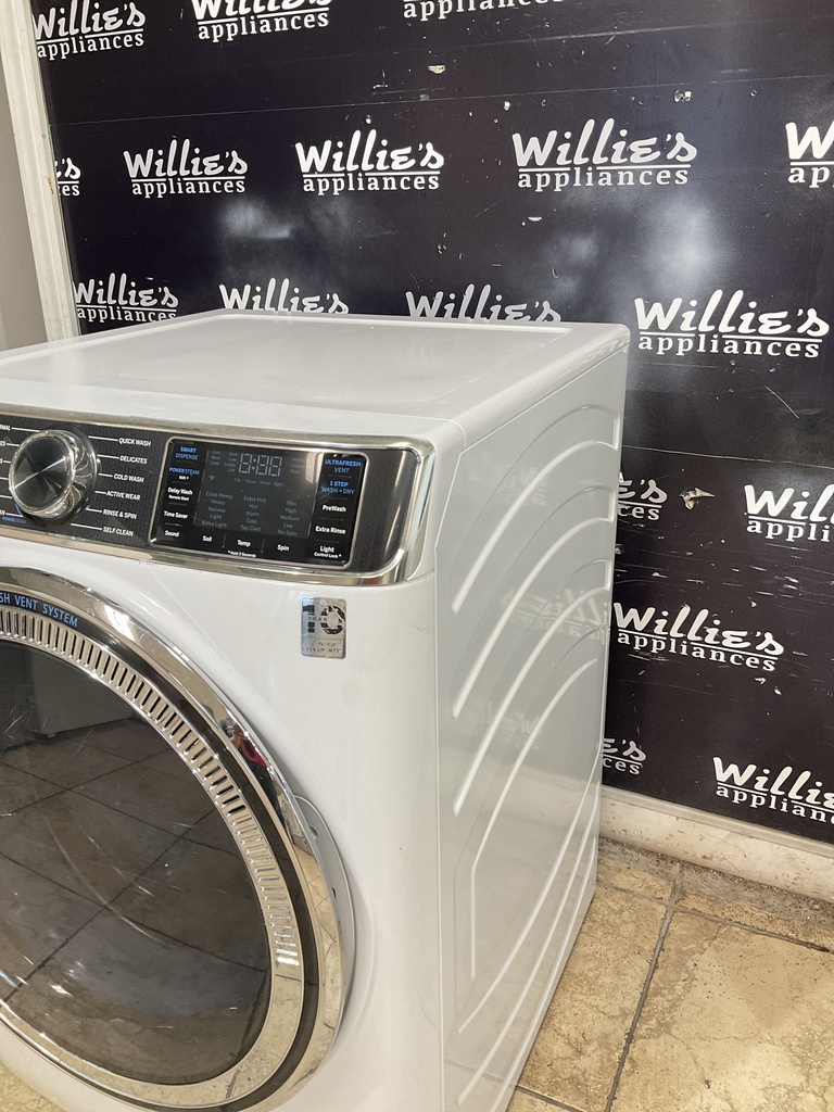 Ge Washer Front-load 28 1/2” inches (white)