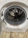 Lg Electric Set Washer/Dryer 220volts (30 AMP) 27/27inches {4 prong} (White) 