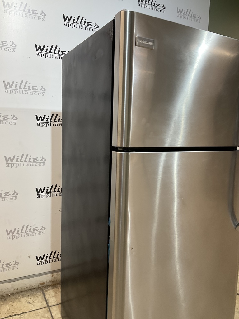 Frigidaire Refrigerator Top and Bottom 30x65 1/2” (Stainless Steel) 