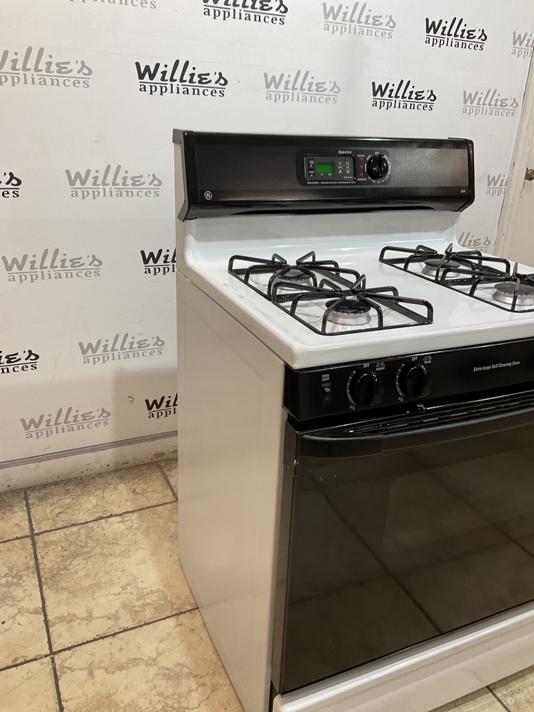 Ge Natural Gas Stove 30inches (Black/White) 