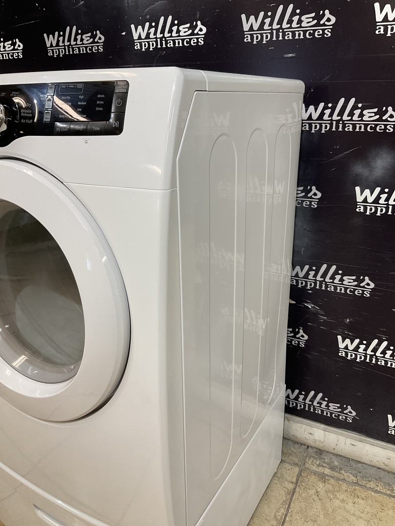 Samsung Electric Dryer 220volts (30 AMP) 27inches {4 prong} (White) 