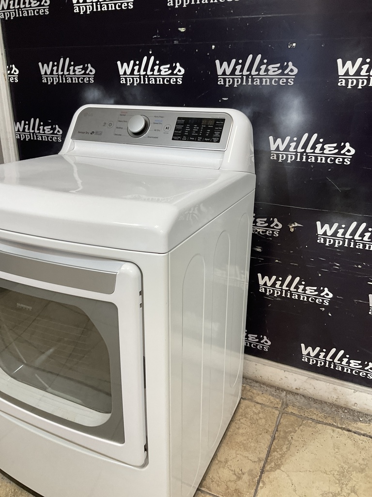 Lg Electric Dryer 220volts (30 AMP) 27inches {3 prong} (White) 
