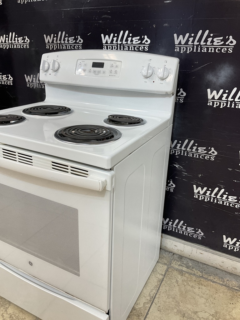 Ge Electric Stove 220volts (40/50 AMP) 30inches {no cord} (White) 