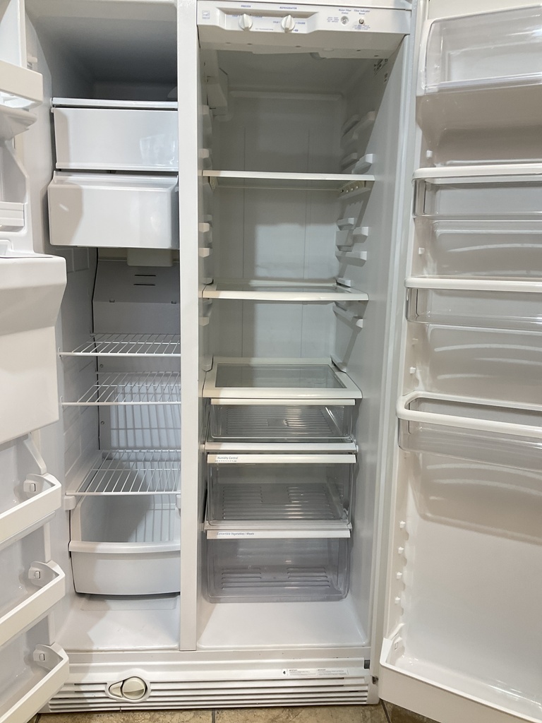 Whirlpool Refrigerator Side by Side 36x69 1/2” (White) 