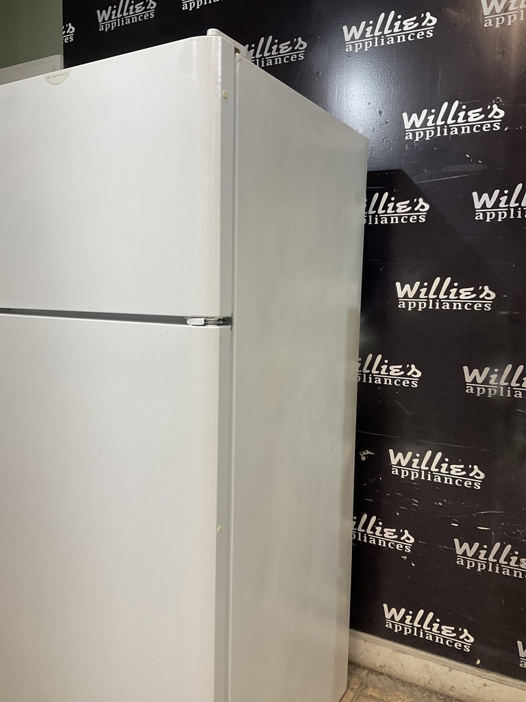 Frigidaire Refrigerator Top and Bottom 30x66 (White) 