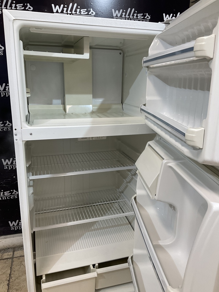 Ge Refrigerator Top and Bottom 28x64 1/2” (White) 