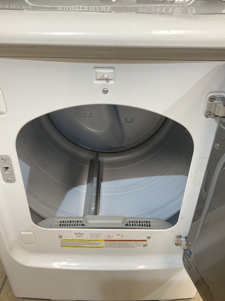 Samsung Electric Dryer 220volts (30 AMP) 27inches {3 prong} (White) 