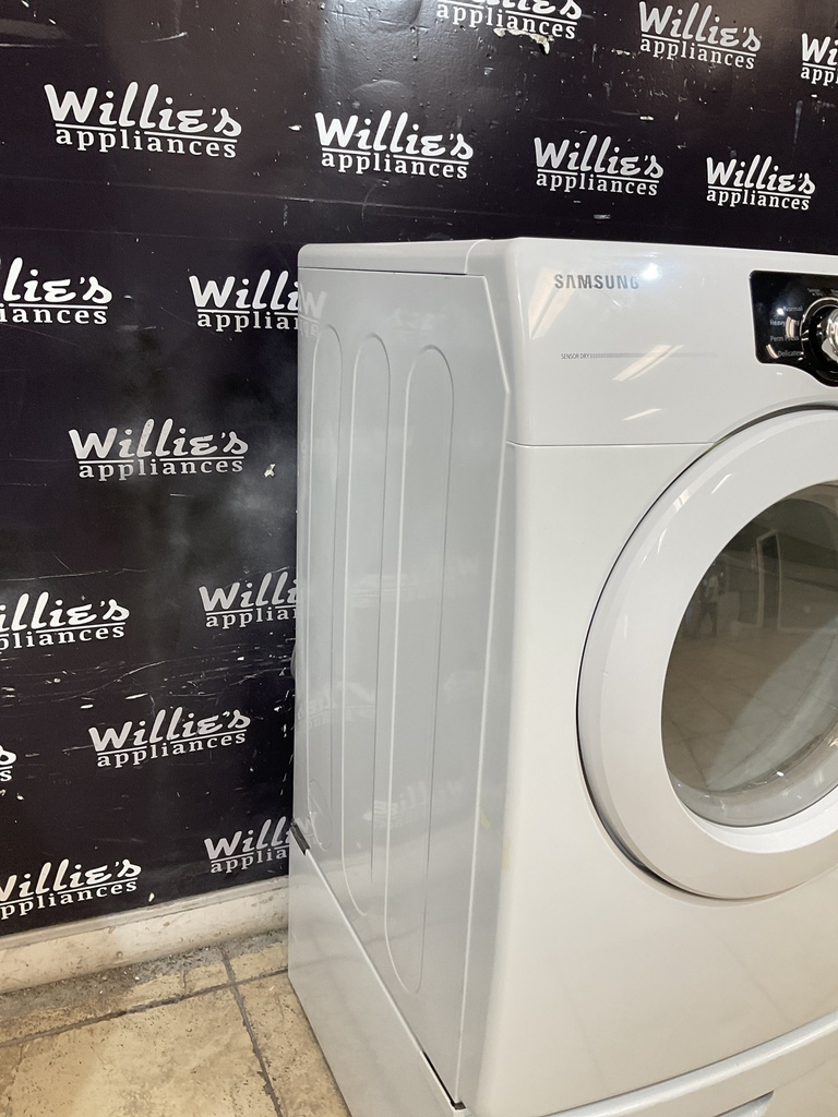 Samsung Electric Dryer 220volts (30 AMP) 27inches {3 prong} (White) 