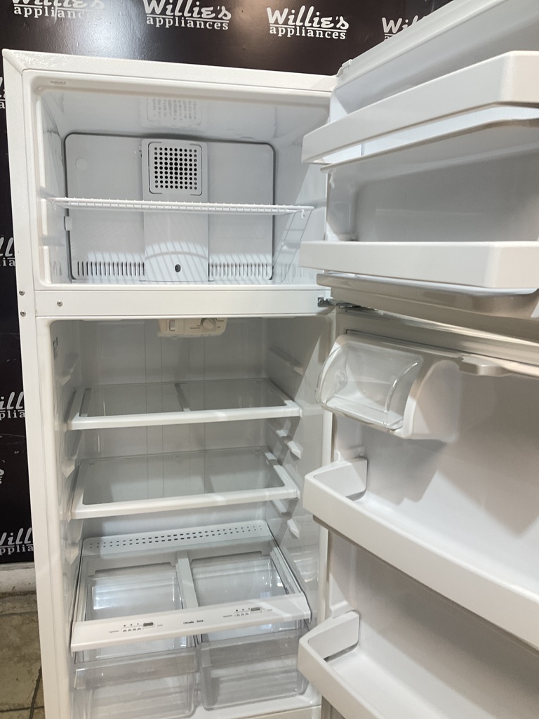 Ge Refrigerator Top and Bottom 28x64 1/2” (White) 
