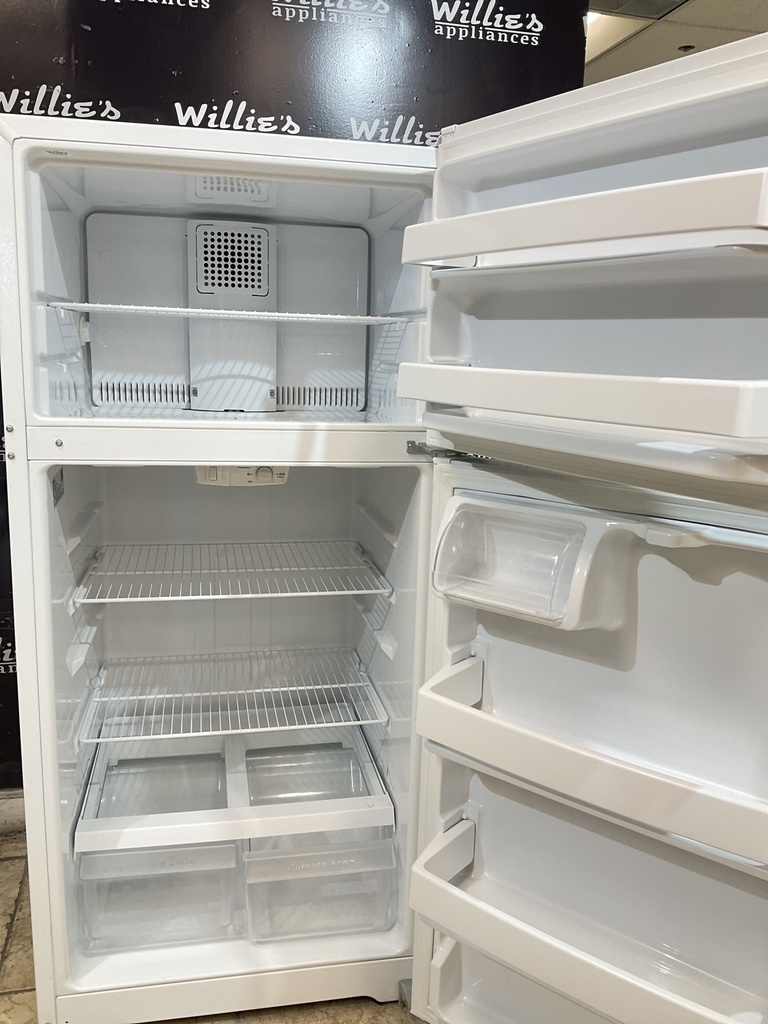 Hotpoint Refrigerator Top and Bottom 28x61 1/2” (White) 