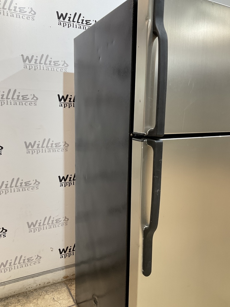 Ge Refrigerator Top and Bottom 28x64 1/2” (stainless steel) 