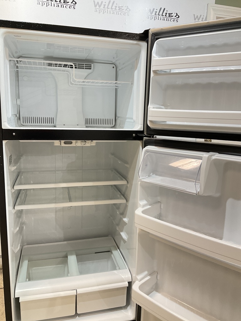 Ge Refrigerator Top and Bottom 28x64 1/2” (stainless steel) 