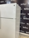 Ge Refrigerator Top and Bottom 28x61 1/2” (White) 