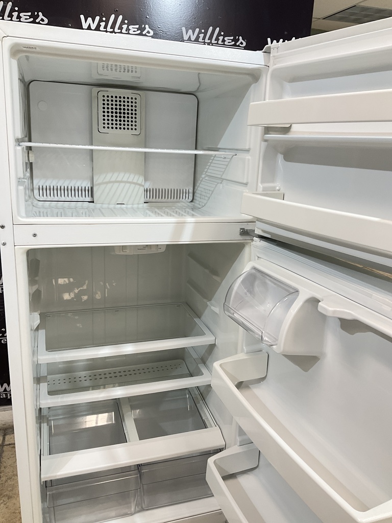 Ge Refrigerator Top and Bottom 28x61 1/2” (White) 