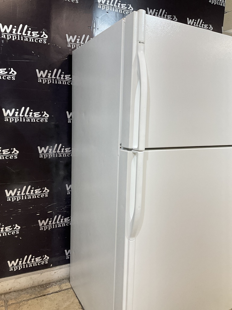 Kenmore Refrigerator Top and Bottom 33x66 (white) 