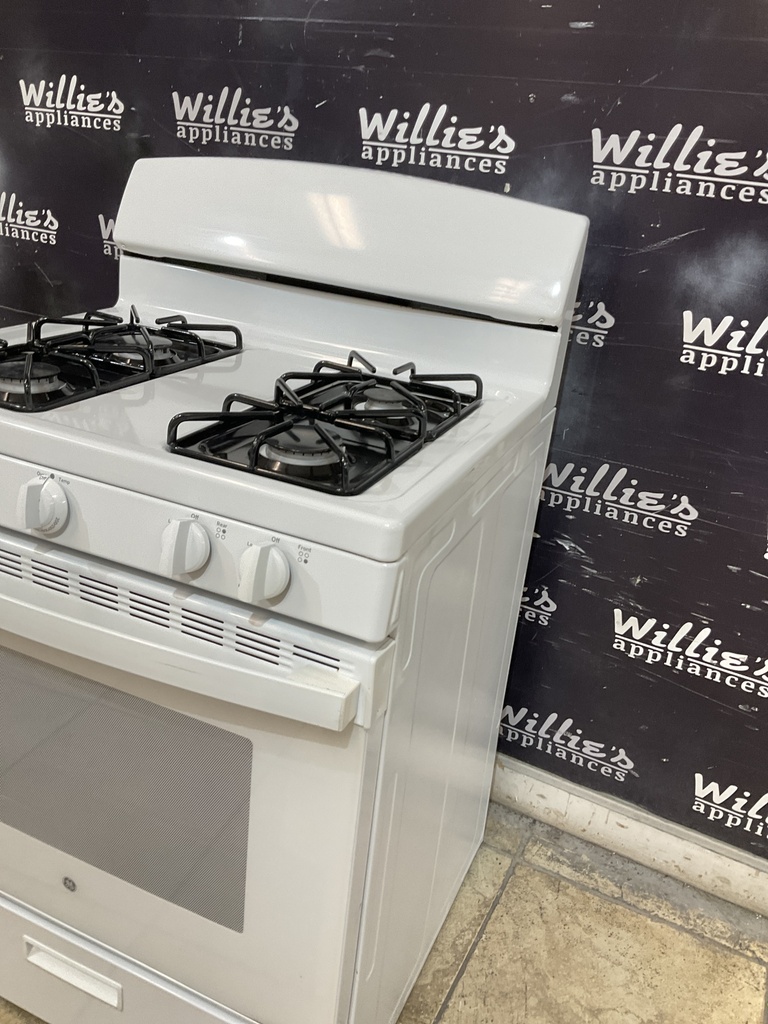 Ge Natural Gas Stove 30inches (White) 