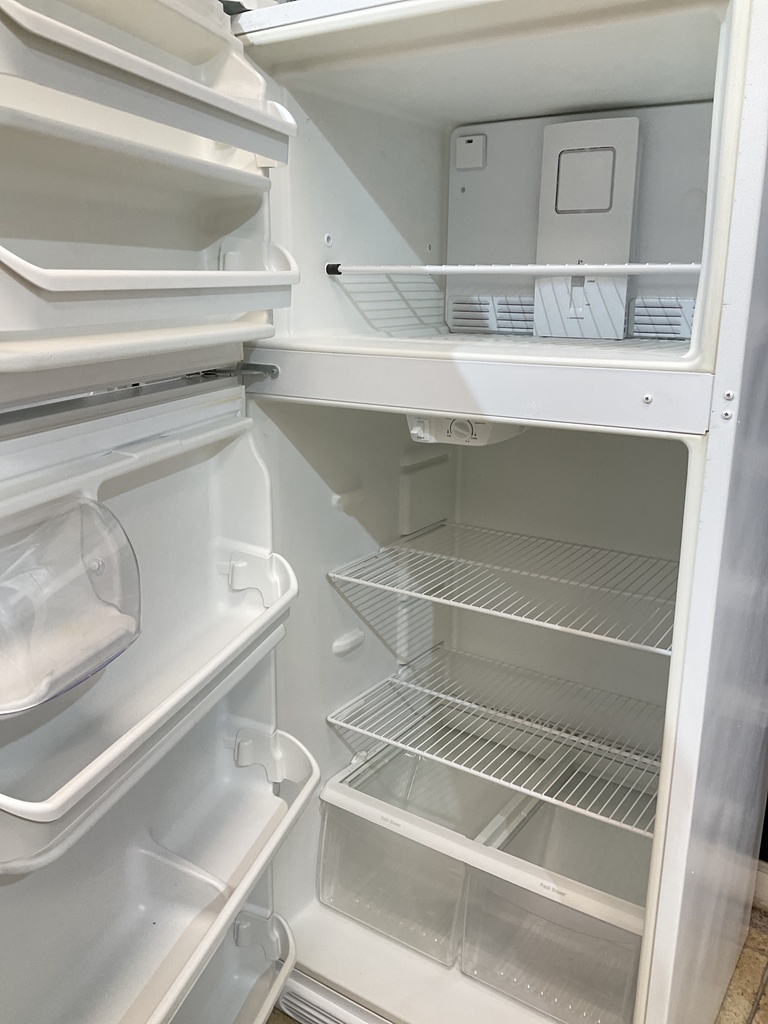 Frigidaire Refrigerator Top and Bottom 30x66 (white) 
