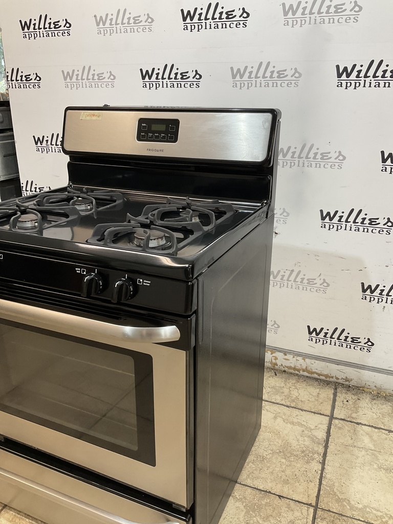 Frigidaire Gas Propane Stove 30inches (Stainless steel) 
