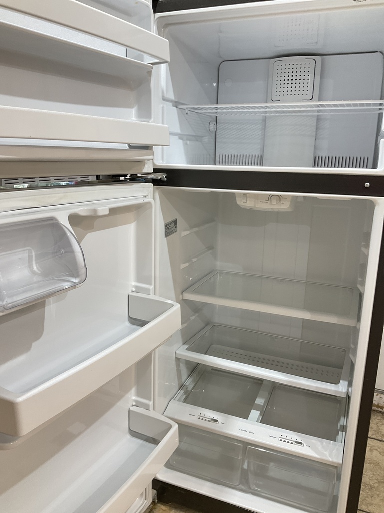 Ge Refrigerator Top and Bottom 28x64 1/2” (Stainless Steel) 