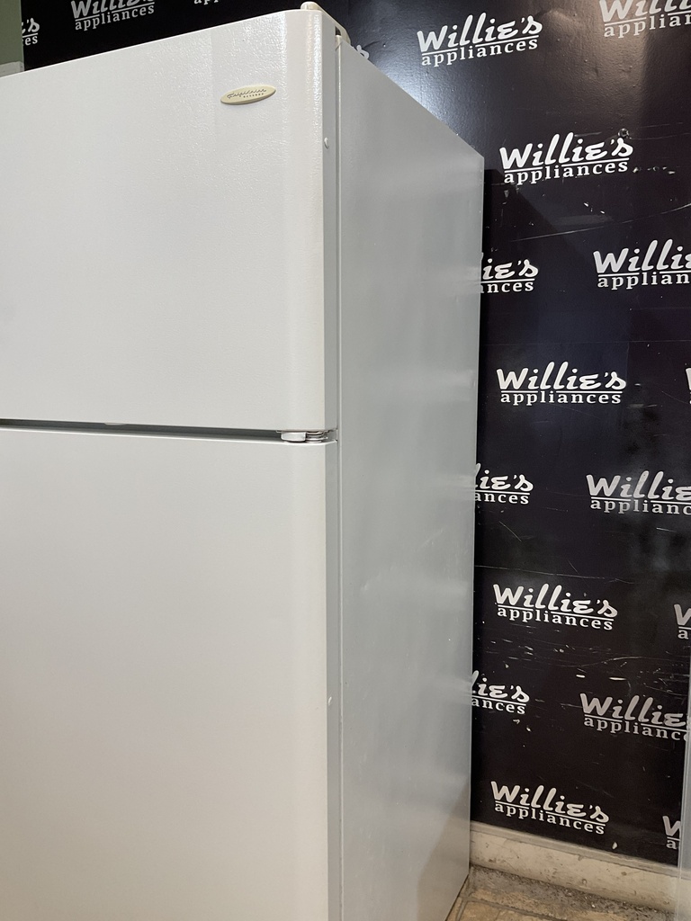 Frigidaire Refrigerator Top and Bottom 30x69 (White) 