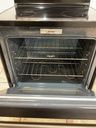 Ge Electric Stove 220volts (40/50 AMP) 30inches {3 prong} (Stainless steel)