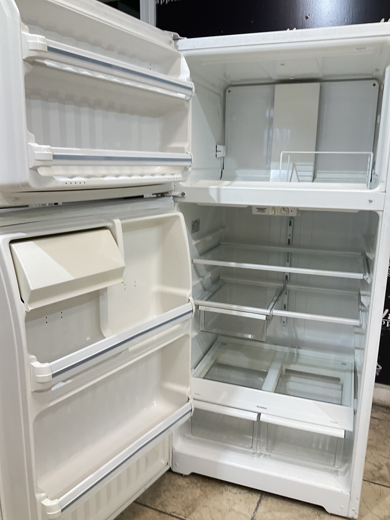 Hotpoint Refrigerator Top and Bottom 28x61 1/2” (White) 