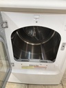 Samsung Electric Dryer 220volts (30AMP) 27inches {4 prong} (White)